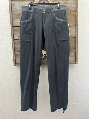 Kuhl Gray nylon Outdoor Cargo Pants ladies size 10 Reg
